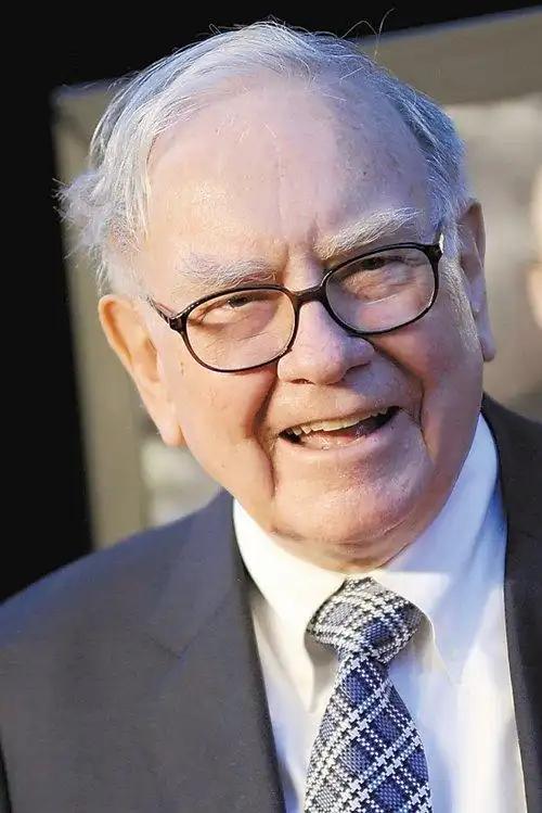 95岁巴菲特正式官宣谢幕！年底将卸任CEO，3820亿帝国交棒副手