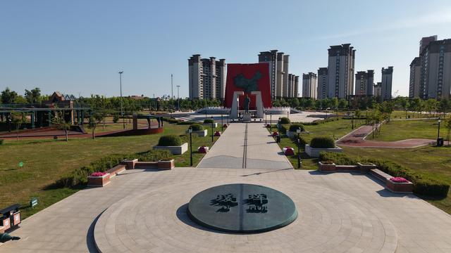 2025年夏季东北边境游（48）瑷珲腾冲中国人口地理分界线主题公园