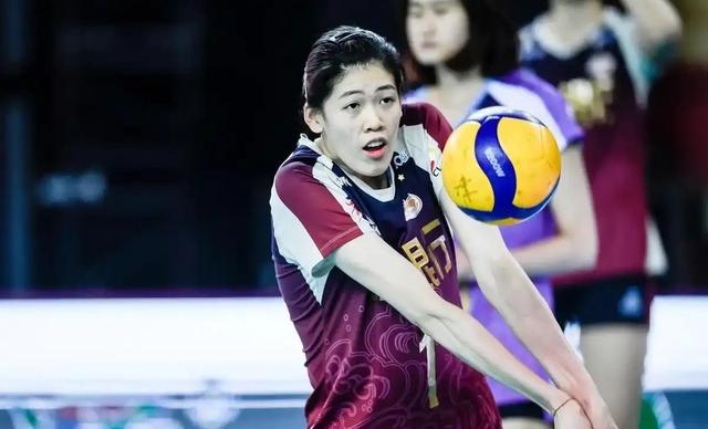 就在今天 8月22日上午 中国女排传来龚翔宇 李盈盈 朱婷新消息！