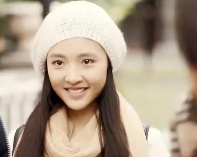 表面是“黄花大闺女”，实际却偷偷怀孕生娃，这些女星真让人意外
