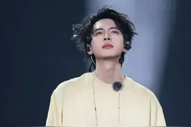 蒲熠星：从“小透明”到“跨界大佬”的逆袭之路，你get到了吗？图片