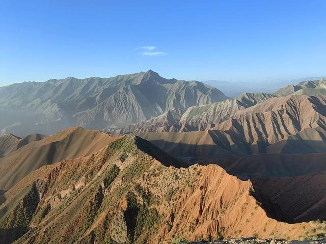 努尔加峡谷的幽梦静谧之旅