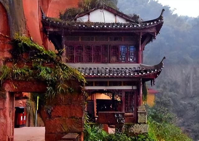 四川旅游：难忘宜宾长宁热气球赛采风行(图)