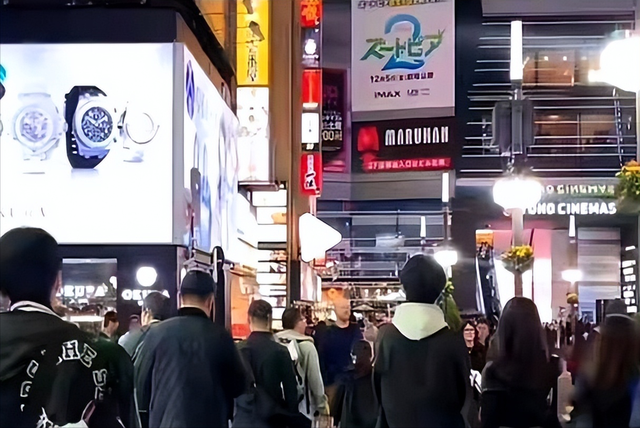 预订量暴跌超五成，机票价格腰斩！中国游客为何集体“退订”日本