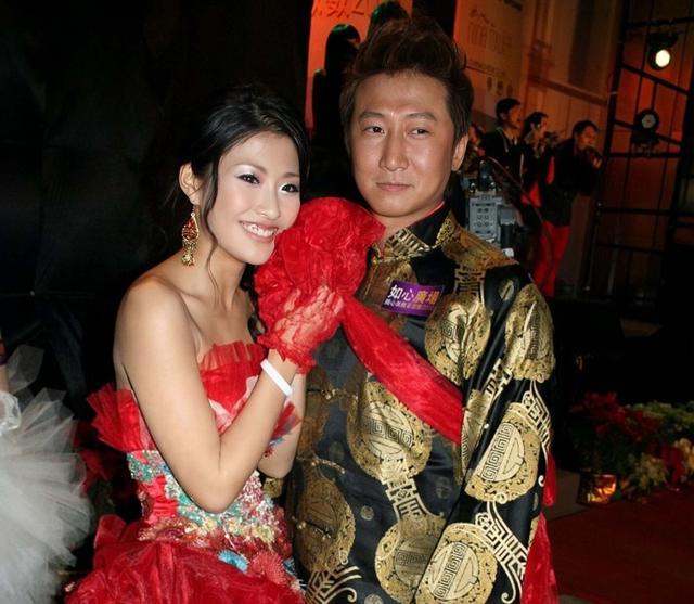 突发！知名港星举家搬离香港移居深圳，宣布这辈子都不再搬家