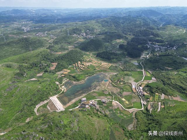 环城贵阳花溪苗王坡越野大环线之青岩段达夯翁拢“冈仁波齐”风景