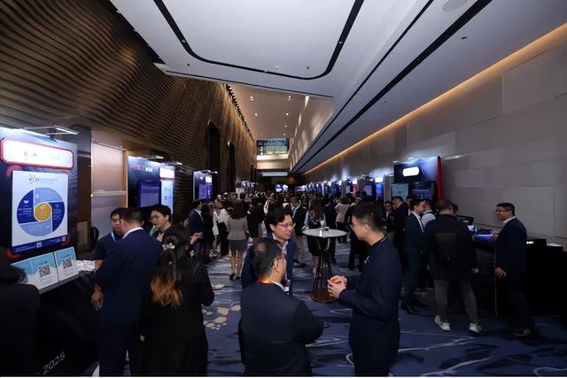 新华三Digital Tour 2025在香港举行 “Synergy+”开启数字港澳美好明天