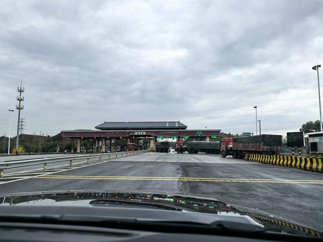 2025年稻城亚丁自驾之旅（3）第二天路书 晋中到新绛