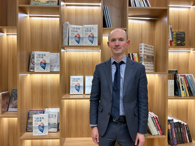 特朗普要干啥？美碳排放占15%COP30还玩消失，其他国家无语到哭！