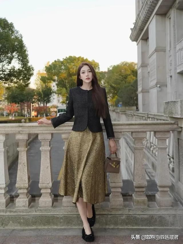 山西运城一校花 身高170cm 身材拥有黄金比例 散发迷人魅力