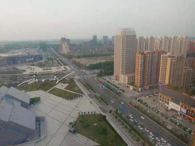 江苏这个县有意思:名字带“海”却不靠海,还是世界水晶之都?
