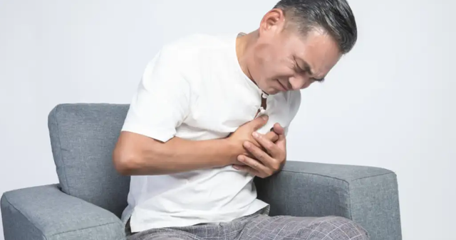 锻炼越多越早死？医生警告：这6种运动，中老年人别再拼命做了！