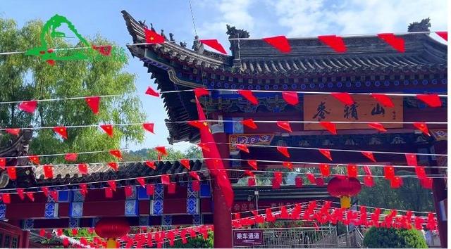 国庆红妆映麦积 烟雨朦胧醉游人麦积山大景区开启国庆文旅盛宴
