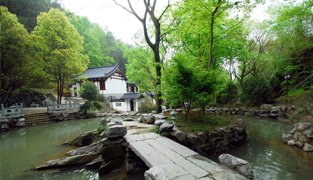 皖美夏日|一起来潜山避暑，藏进山里过夏天！​
