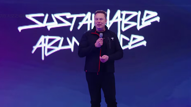 人类打工史第一人！拿下万亿工资包，造神还得看马斯克