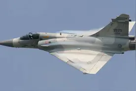 摸透俄罗斯底线，法国幻影2000公开飞进乌克兰，下场会比F-16好？图片