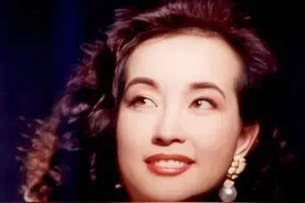 当过影后坐过牢，无敌有多寂寞？73岁刘晓庆离婚后有8个男友图片