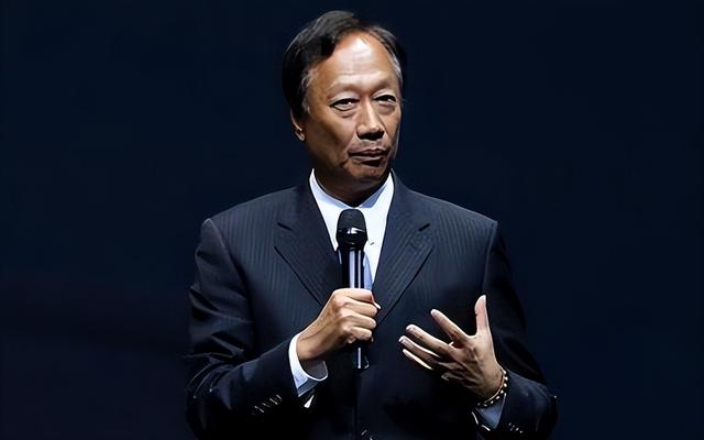 “生死都在台湾？”郭台铭：若两岸开战，将提供物资用以对抗大陆