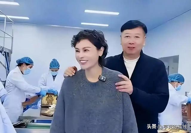 央视怒批！人民日报点名封杀！这5位目无法纪的大网红，彻底凉凉