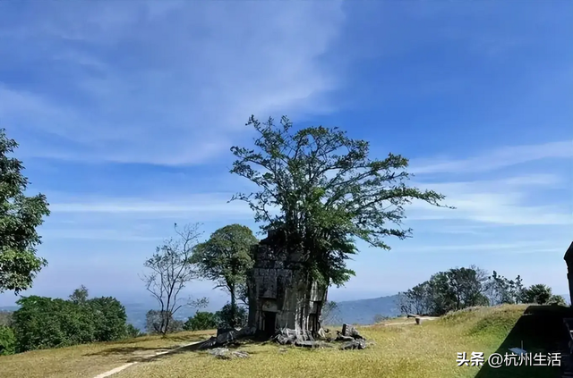 泰国发现情况不对，第三国势力进场帮柬埔寨？泰军用中文发表声明