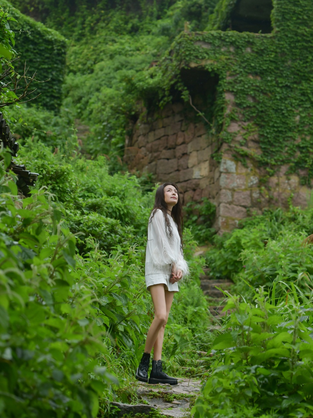 从你的全世界路过81：墟村浮光