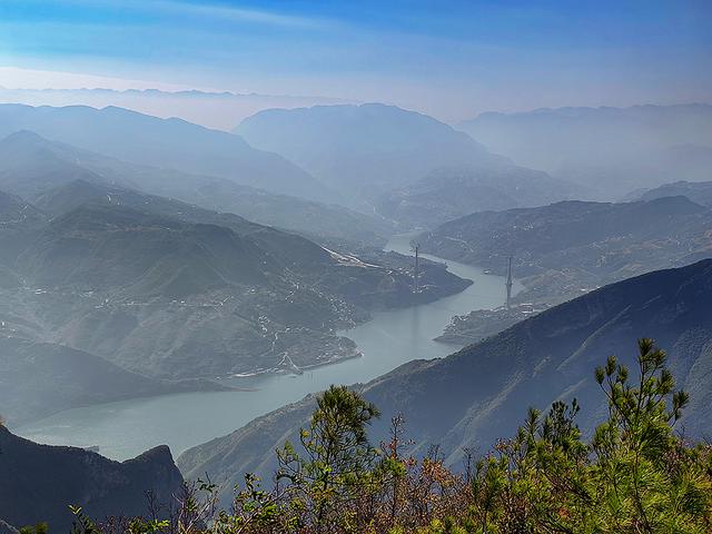 2024深秋四川行17 三峡之巅景区：登三峡之巅，揽夔门雄姿​