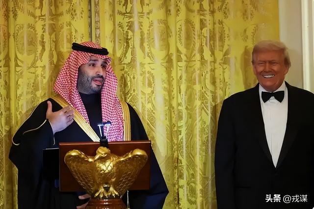 战机当礼物送！特朗普哄沙特开心，加沙人却在帐篷里挨冻