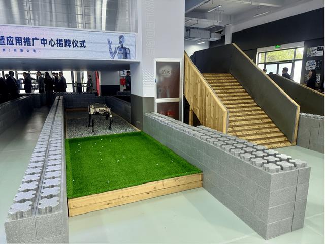 杭州炸出机器人 "国家队"！兵器装备集团旗下企业，刚拿 5 亿融资