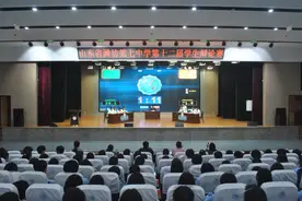 辩响校园，谁“语”争锋！潍坊七中第12届校园辩论赛图片