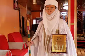 2019年，河南小伙当上非洲酋长，封地百亩一夫多妻，如今过得怎样图片