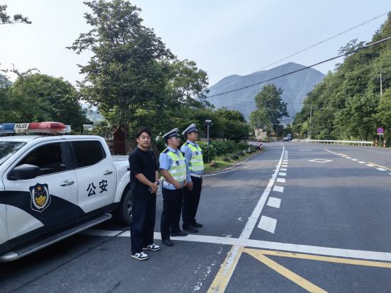 太湖源镇S218里畈村至白沙村路段沿线暑期安全提醒：致广大游客的一封信