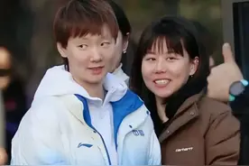 国乒真闺蜜！王曼昱拒绝煽动粉丝加油，陈幸同：你是我永远的朋友图片