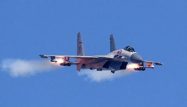 日本向中国发出抗议后，辽宁舰突然调头北上，直冲日本本岛而去？