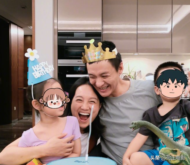 为了嫁50亿富豪，狠心抛弃同居5年的周一围，现今她却活成了笑话