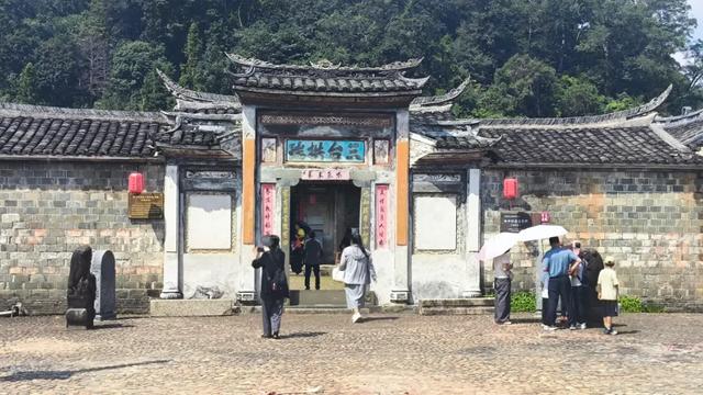 连城：双节同庆客韵浓 培田古村引客来
