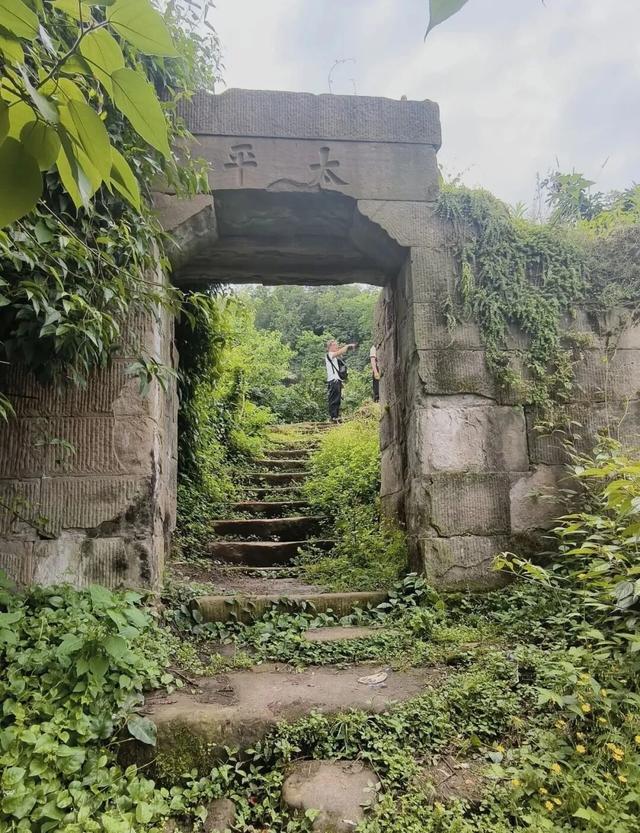 重庆江津小众徒步线路，老街古桥，南宋山寨，随手拍都是大片