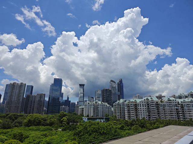超大城市空气质量第一城，深圳的天空有多美？