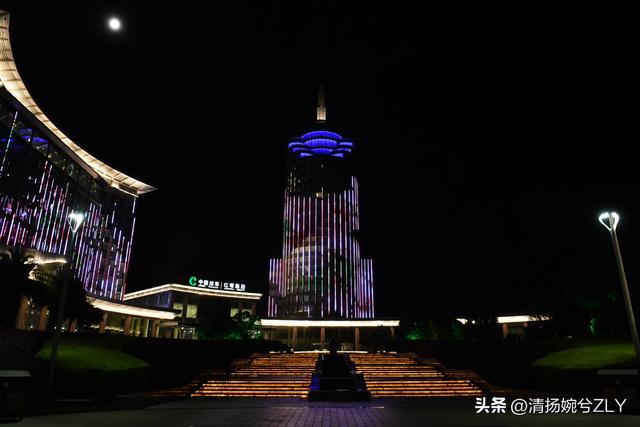 迷人的夜晚，欢乐的时光——云南玉溪红塔工业旅游园散记【原创】