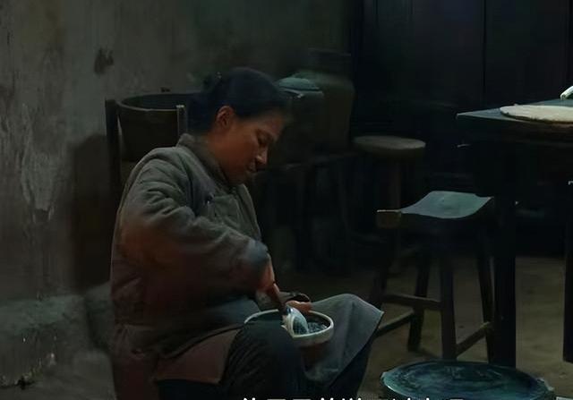 条件不符别演农村女人！全程苦瓜脸，老戏骨也带不动这个戏混子