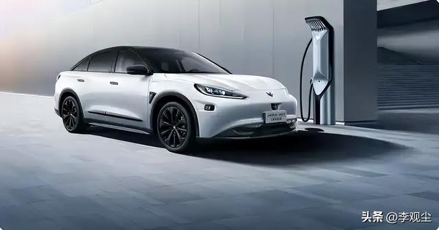 打破国外技术垄断！中国自动驾驶正式落地，试行地点暴露商家野心