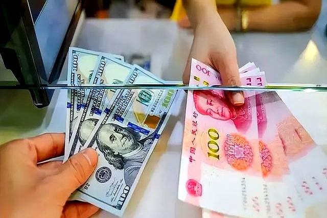 俄乌打了1000多天！美国终于醒悟：原来中国3年前就选对了