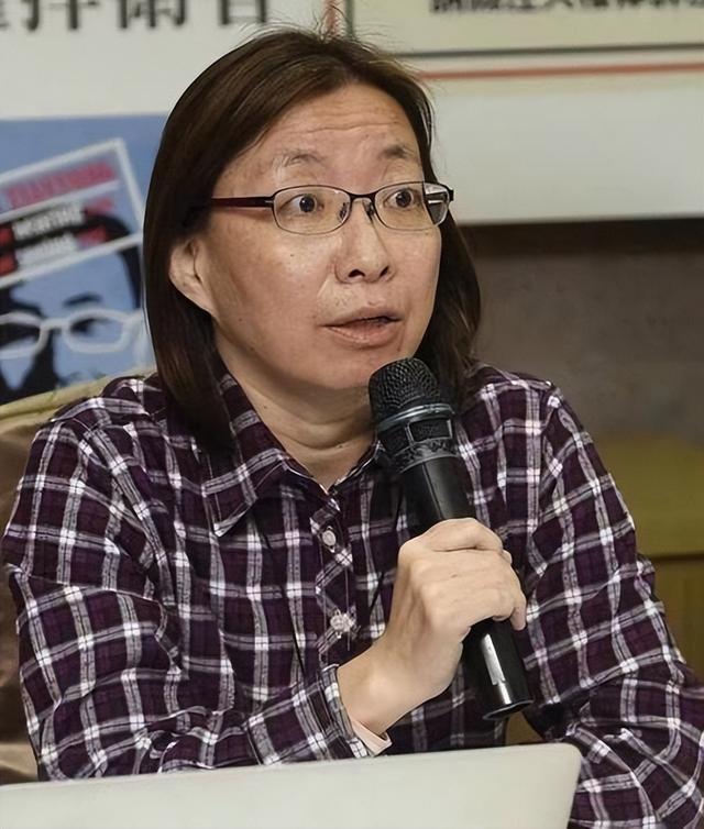 “台湾永远不可能回归中国”！她刚说完没两天，就意外被吊臂砸死
