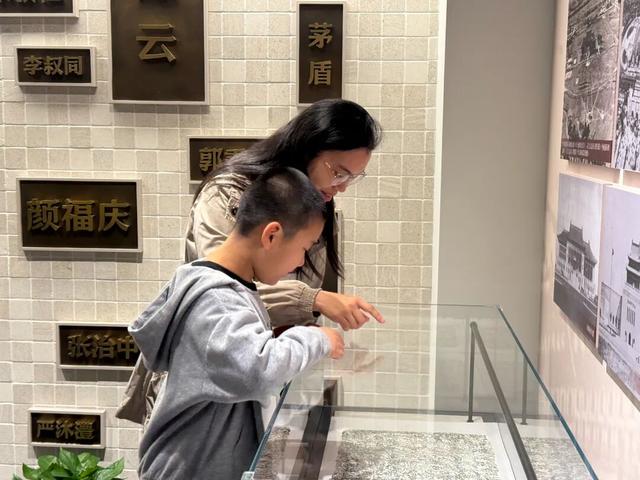 漫步江湾，溯源古镇韵味！虹口“行·文化三地”活动走进千年古镇