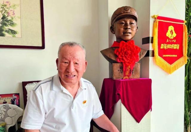 1962年雷锋因公牺牲，41年后鉴定人披露事故发生详情，惹人泪目