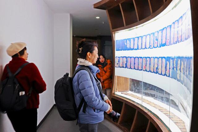 打卡中国羌族博物馆 感受羌族悠久历史文化