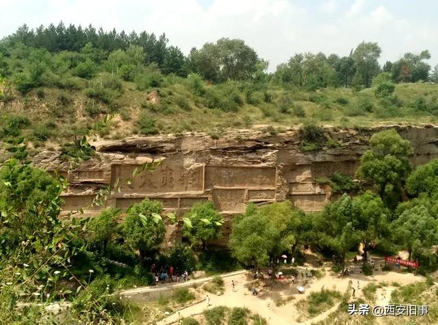 榆林有个红石峡