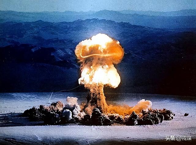 核污染藏不住了！美国若重启核试验，辐射或影响三代人，全球买单