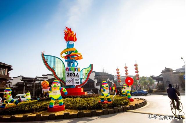 就在今晚，亮灯！