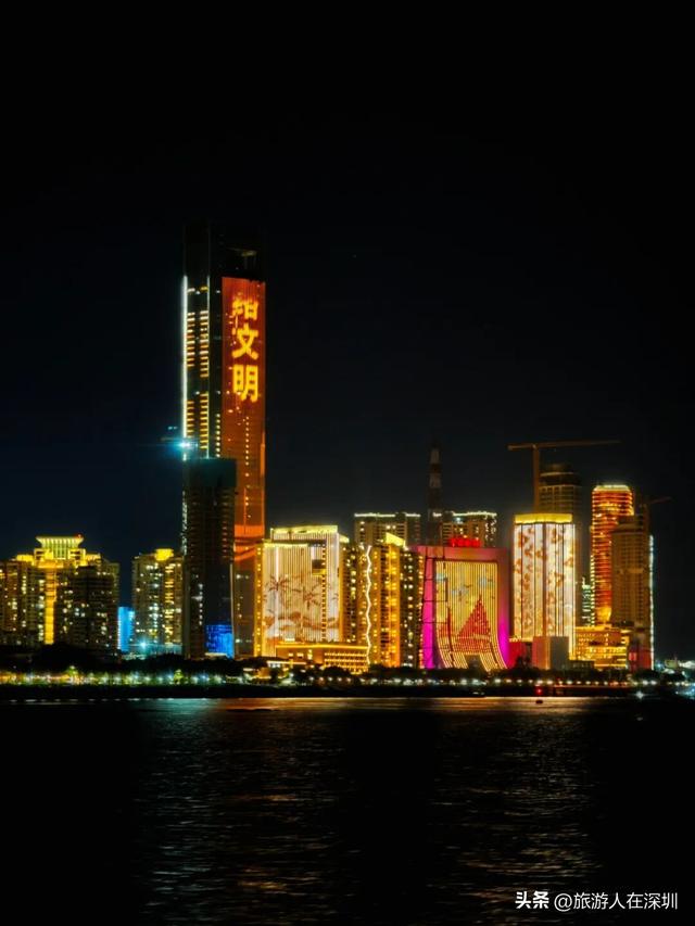 厦门鹭江夜游游玩攻略，邂逅璀璨海滨夜色，经典3天2晚行程推荐