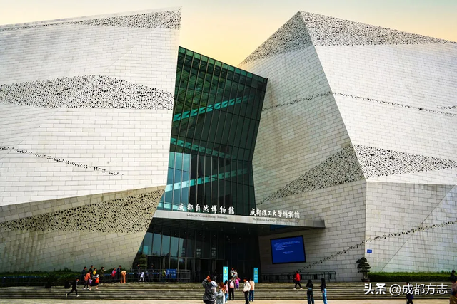 首个秋假怎么耍？这些地方必打卡→